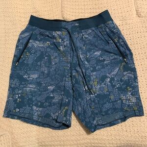 Lululemon License to train 7” Men’s Linerless Shorts